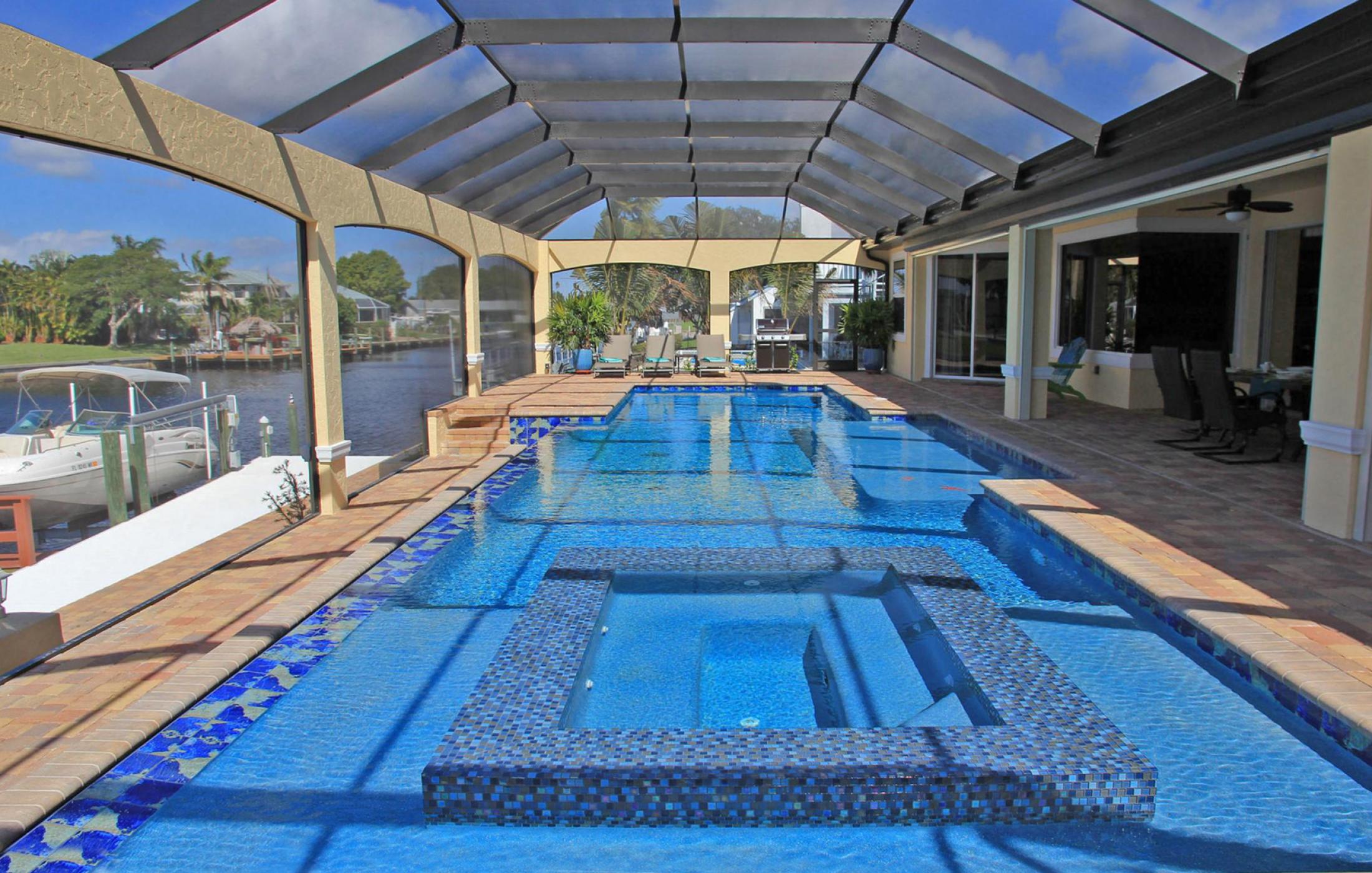 Pool_Lang_NEUES_TOPFOTO_2023_DV_IMG_0182_pool Pool_Lang_NEUES_TOPFOTO_2023_DV_IMG_0182_pool